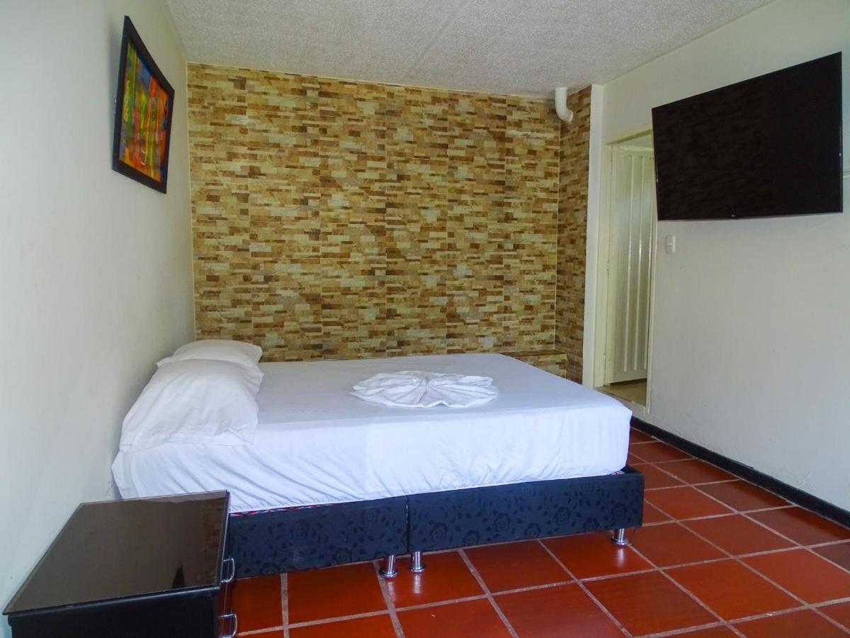 Hotel Villa De Rauzan Melgar Zewnętrze zdjęcie